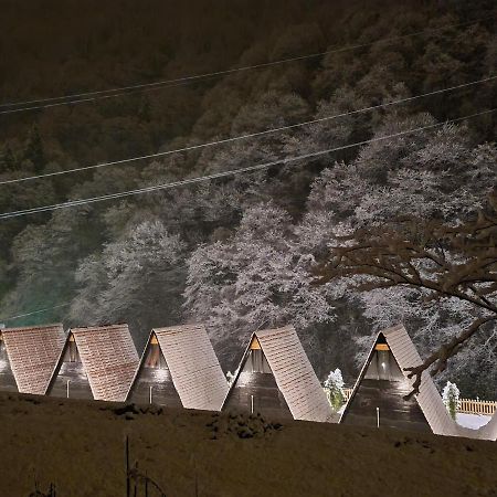 Dream River Exclusive Bungalow Ριζούντα Εξωτερικό φωτογραφία