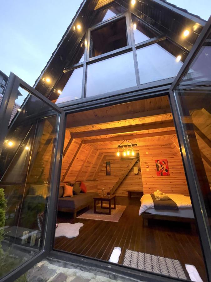 Dream River Exclusive Bungalow Ριζούντα Εξωτερικό φωτογραφία