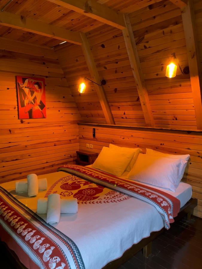 Dream River Exclusive Bungalow Ριζούντα Εξωτερικό φωτογραφία