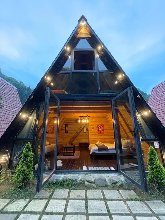 Dream River Exclusive Bungalow Ριζούντα Εξωτερικό φωτογραφία